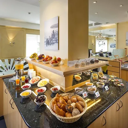 Hotel Coronado 3*